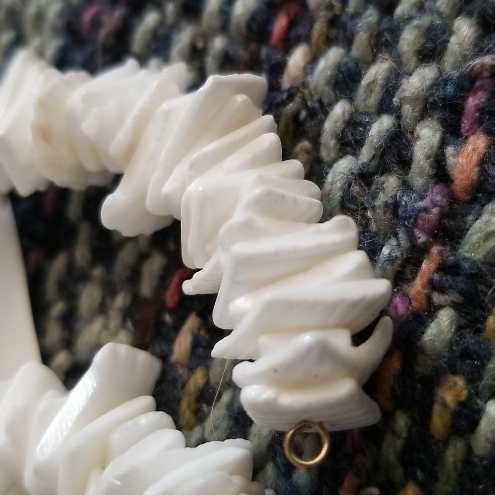 Natural Shell Earrings - Picture 6 of 6